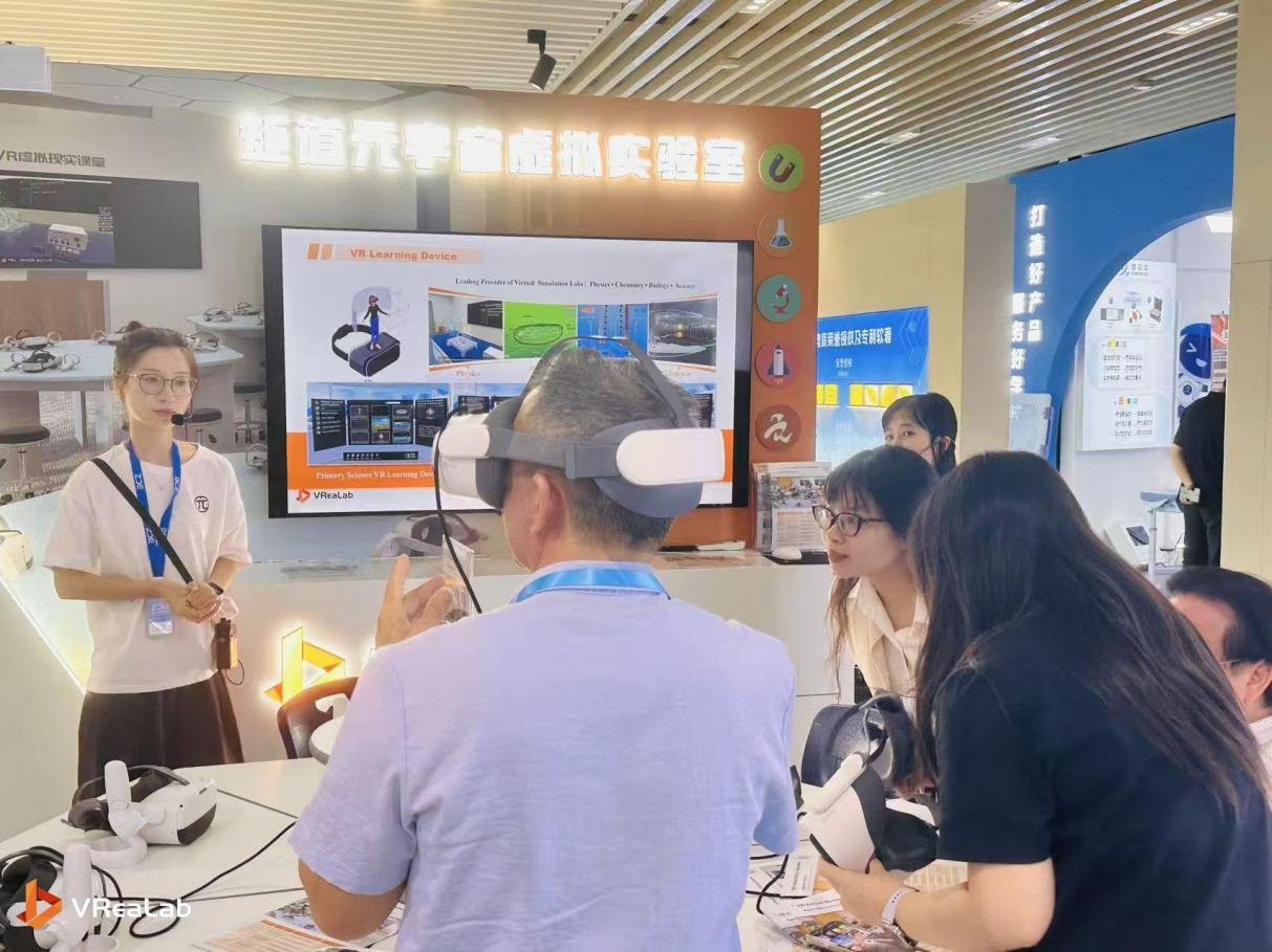 Indonesian education delegation experiencing VR classroom