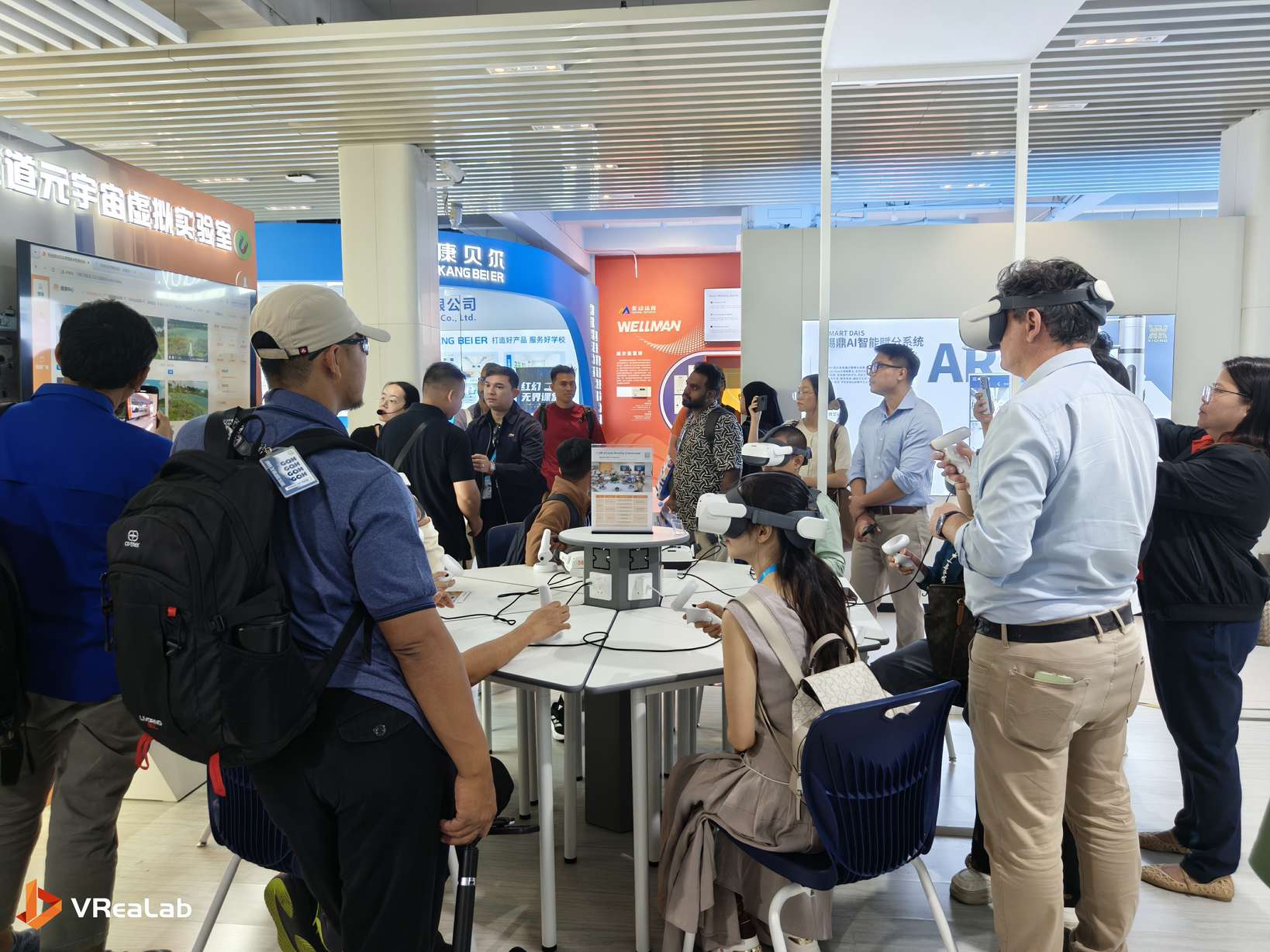 VR lab product showcase at Worlddidac Asia